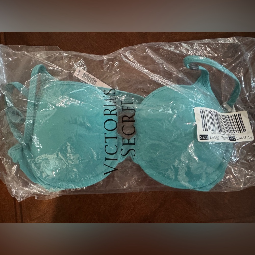 Victoria's Secret T Shirt Collection Bra